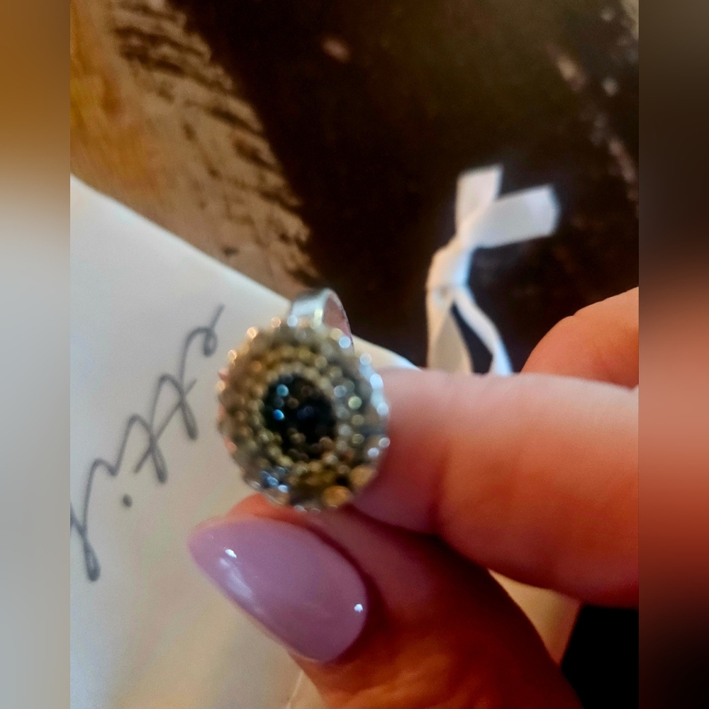 Unique Silver & Resin Ring - Picture 5 of 11